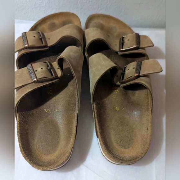 Birkenstock Shoes - Birkenstock Sandals Women's Shoe Size 9  Slide Buckles